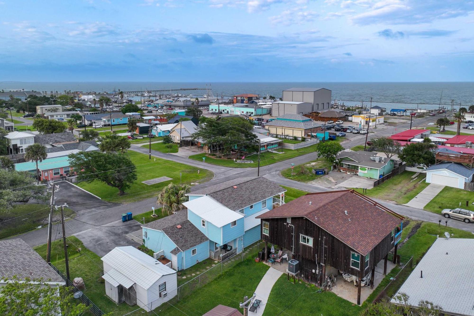 Beautiful Rockport Townhome - Walk To Aransas Bay! Exteriör bild
